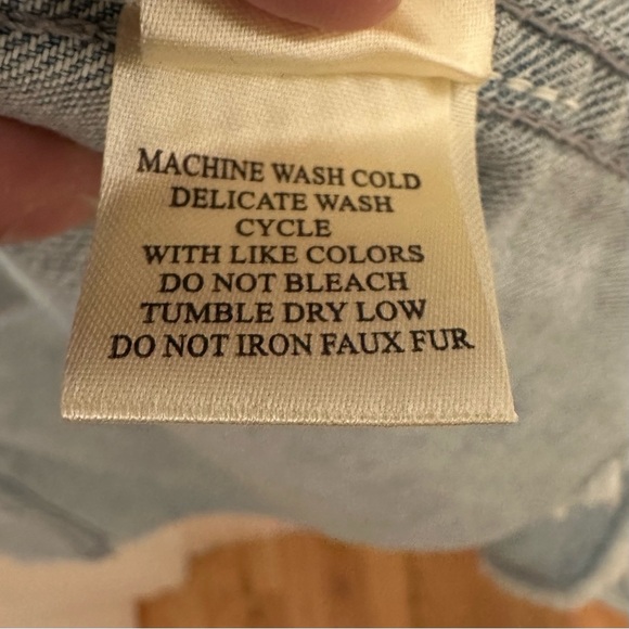 Dylan Denim Trucker Jacket M Sherpa Collar faux fur jean button up - Picture 7 of 8